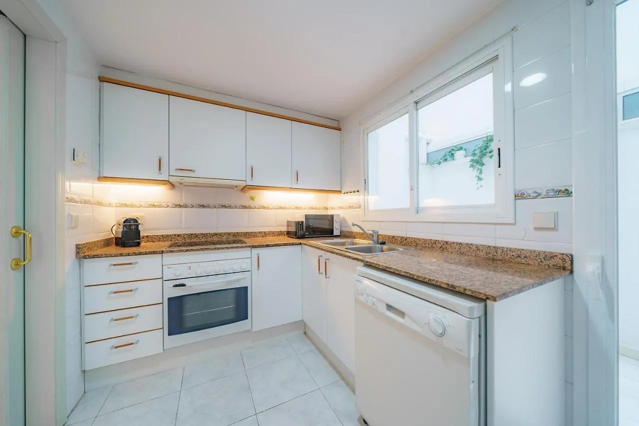 Homeholidaysrentals Dior - Costa Brava Platja d'Aro 0*,